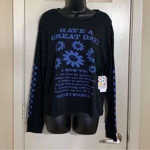 ‼️final must bundle ‼️Smiley  World T-shirt
